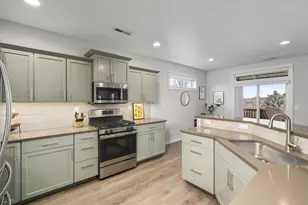 2428 SW 43rd Pl, Redmond, OR 97756 - Photo 14