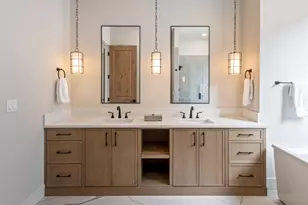 17731 Everwild Cir, Bend, OR 97707 - Photo 18