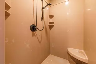 2835 Front St, Klamath Falls, OR 97601 - Photo 16