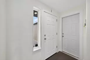 3180 SW Peridot Ave, Redmond, OR 97756 - Photo 6