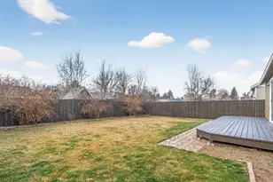 3180 SW Peridot Ave, Redmond, OR 97756 - Photo 24
