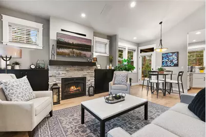 771 S Wrangler Court, Sisters, OR 97759 - Photo 2