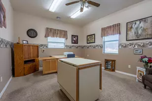 11588 SW Horny Hollow Trail, Terrebonne, OR 97760 - Photo 24