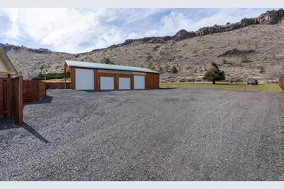 11588 SW Horny Hollow Trail, Terrebonne, OR 97760 - Photo 32