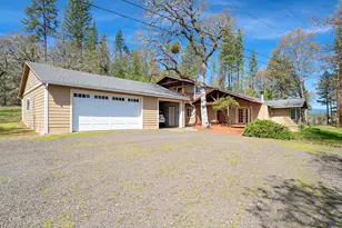 778 Ragsdale Rd, Trail, OR 97541 - Photo 2