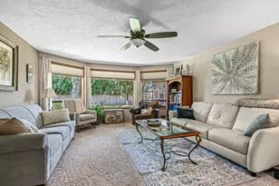 1869 Canyon Ave, Medford, OR 97504 - Photo 4