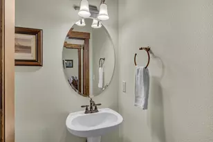 61429 Linton Loop, Bend, OR 97702 - Photo 22