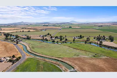 10403 Matney Way, Klamath Falls, OR 97603 - Photo 58