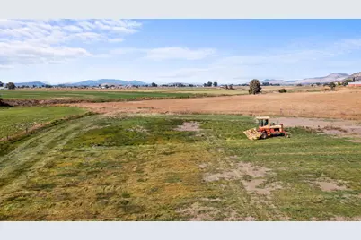10403 Matney Way, Klamath Falls, OR 97603 - Photo 52
