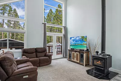 17168 Island Loop Way, Bend, OR 97707 - Photo 18