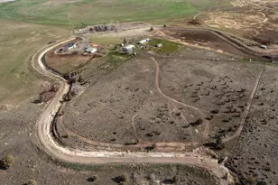 2748 NE Loucks Rd, Madras, OR 97741 - Photo 34