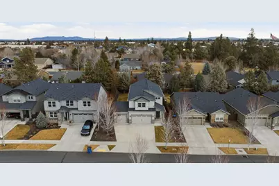 63264 NW Rossby Street, Bend, OR 97703 - Photo 26