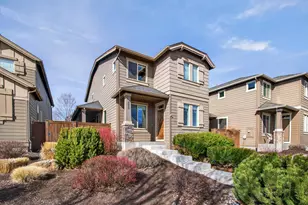 61115 Ambassador Dr, Bend, OR 97702 - Photo 2