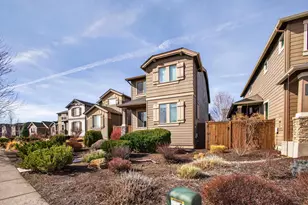 61115 Ambassador Dr, Bend, OR 97702 - Photo 4