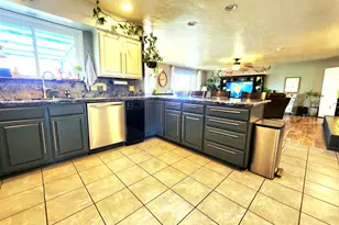 120 Hammel Rd, Eagle Point, OR 97524 - Photo 26