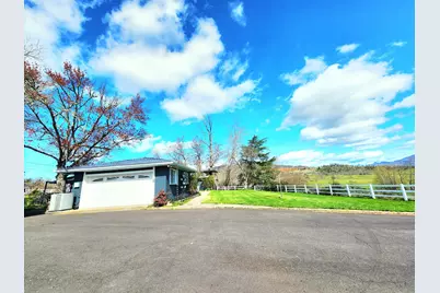 120 Hammel Road, Eagle Point, OR 97524 - Photo 8