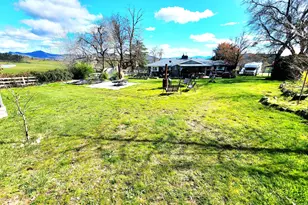 120 Hammel Rd, Eagle Point, OR 97524 - Photo 24