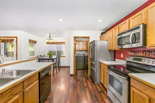 4820 Rebecca St NE, Salem, OR 97305 - Photo 12