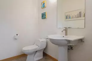 800 NW Archie Briggs Rd, Bend, OR 97703 - Photo 20