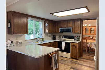 1284 Jaynes Drive, Grants Pass, OR 97527 - Photo 6