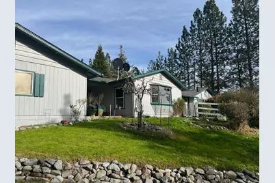 1284 Jaynes Drive, Grants Pass, OR 97527 - Photo 2