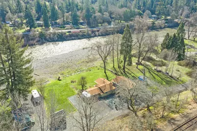 423 Fielder Lane, Rogue River, OR 97537 - Photo 1