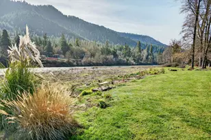 423 Fielder Ln, Grants Pass, OR 97526 - Photo 56