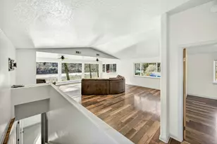 423 Fielder Ln, Grants Pass, OR 97526 - Photo 44