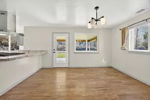 423 Fielder Ln, Grants Pass, OR 97526 - Photo 30