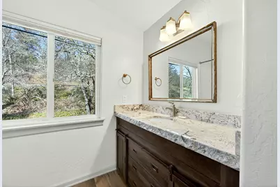 423 Fielder Lane, Grants Pass, OR 97526 - Photo 40