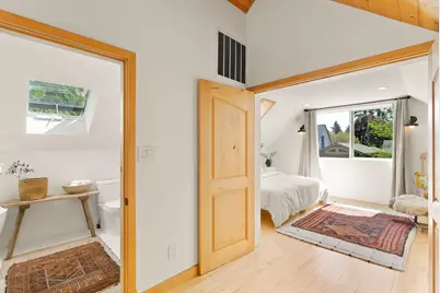 104 NW Congress Street, Bend, OR 97703 - Photo 38