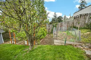 800 Ashland St, Ashland, OR 97520 - Photo 26