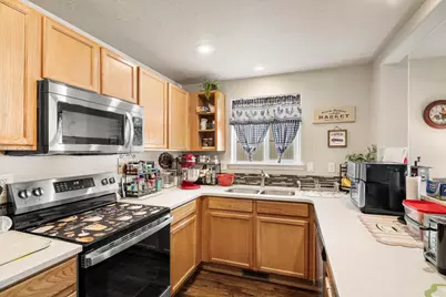 2228 SW 23rd Street, Redmond, OR 97756 - Photo 12