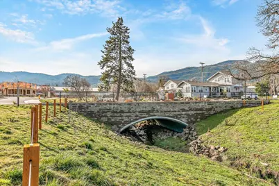 1259 Hagen Way, Ashland, OR 97520 - Photo 54