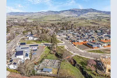 1259 Hagen Way, Ashland, OR 97520 - Photo 70