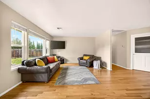 1708 Leonard Rd, Grants Pass, OR 97527 - Photo 10