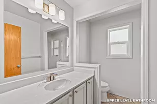 211 Glenview Dr, Ashland, OR 97520 - Photo 34