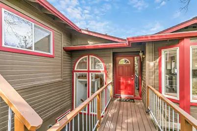 211 Glenview Drive, Ashland, OR 97520 - Photo 10