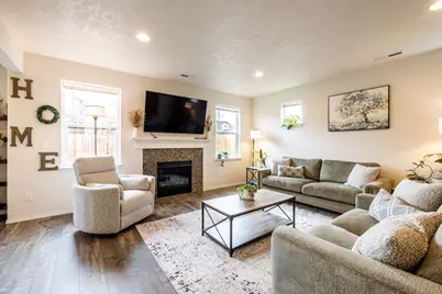 3738 SW Pumice Avenue, Redmond, OR 97756 - Photo 8