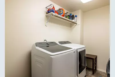 3738 SW Pumice Avenue, Redmond, OR 97756 - Photo 38