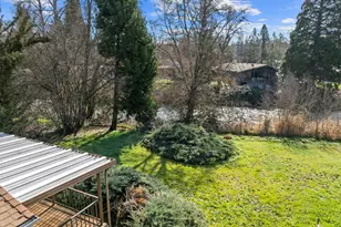 837 S Royal Ave, Eagle Point, OR 97524 - Photo 28