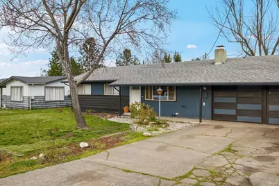 209 Corcoran Lane, Central Point, OR 97502 - Photo 1