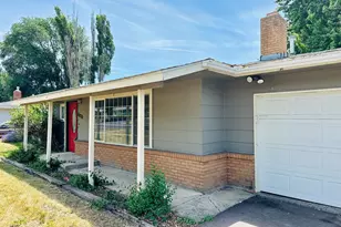 6276 Bryant Ave, Klamath Falls, OR 97603 - Photo 2