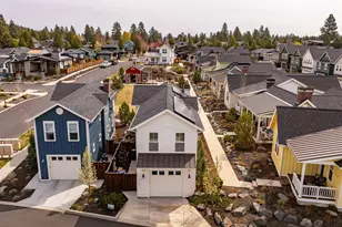 2777 NW High Lakes Loop, Bend, OR 97703 - Photo 28