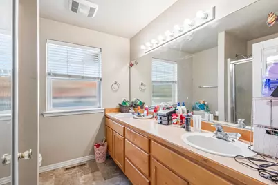 460 NW 21st Street, Redmond, OR 97756 - Photo 34