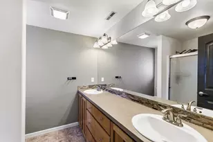 20739 NE Angora Ct, Bend, OR 97701 - Photo 36