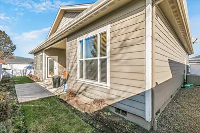 1189 Lindsey Court, Central Point, OR 97502 - Photo 24