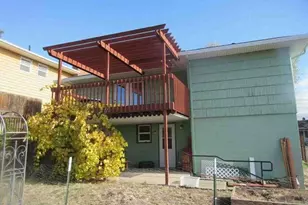 617 NW 5th St, Pendleton, OR 97801 - Photo 4