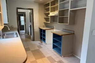 215 Hillhouse Ave, Medford, OR 97504 - Photo 10