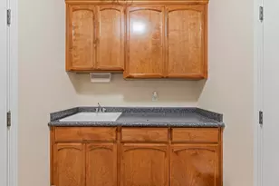 3054 Colonial Ave, Medford, OR 97504 - Photo 20